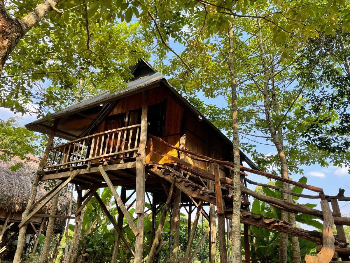 Sunny Field Eco Stilt House Villa Cat Tien Exterior photo