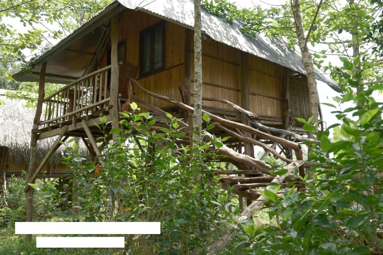 Sunny Field Eco Stilt House Villa Cat Tien Exterior photo